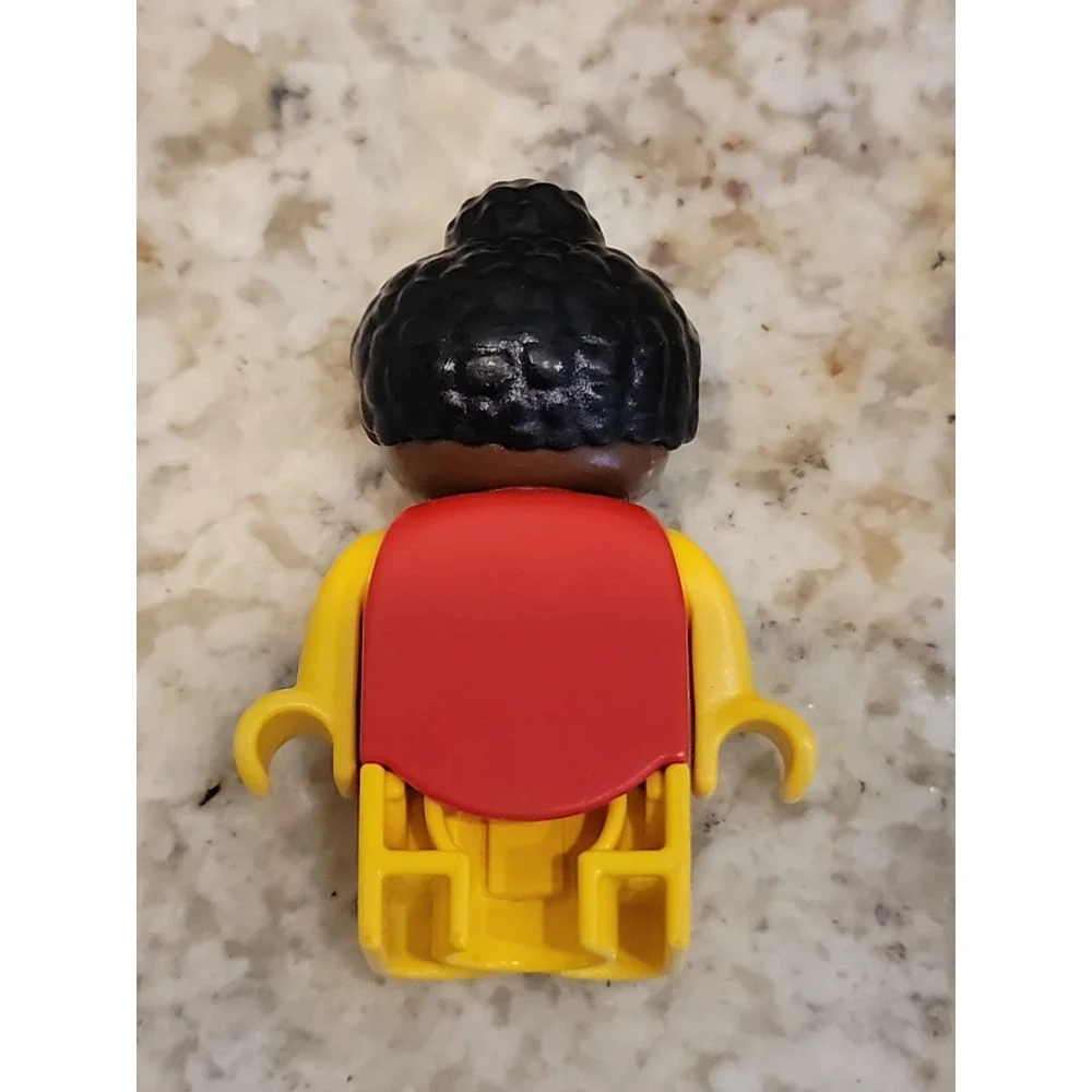 Vintage Lego Duplo TODDLER AFRICAN AMERICAN GIRL DAUGHTER Red Outfit Figure